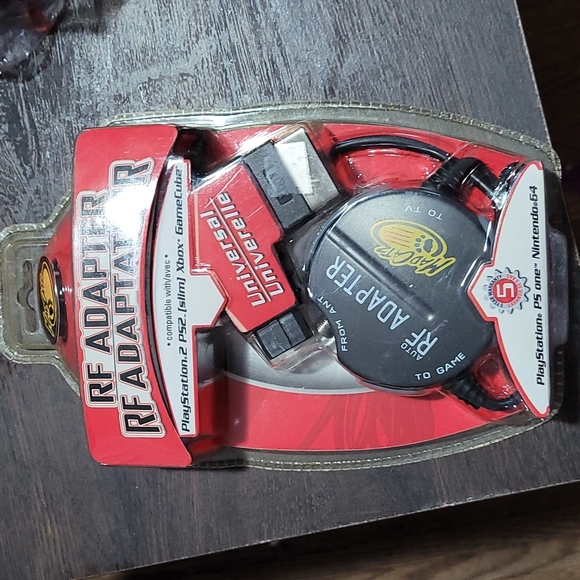 RF Adapter - Picture 2 of 3